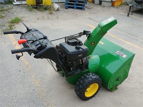 County of Simcoe Online Auction - John Deere 1332DDE Snow Blower